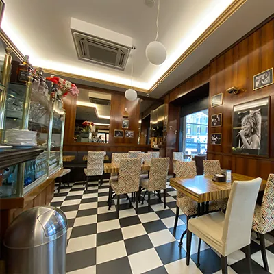 interno accogliente ed elegante del ristorante Bar Devoti a Milano