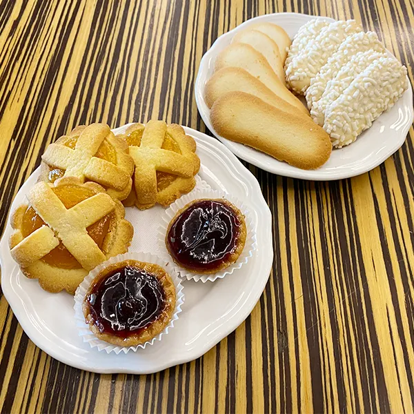 dolci artigianali da gustare al Bar Devoti