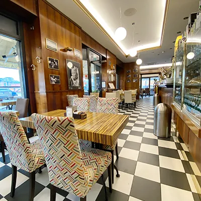 Foto cantanti al Bar Devoti 1950